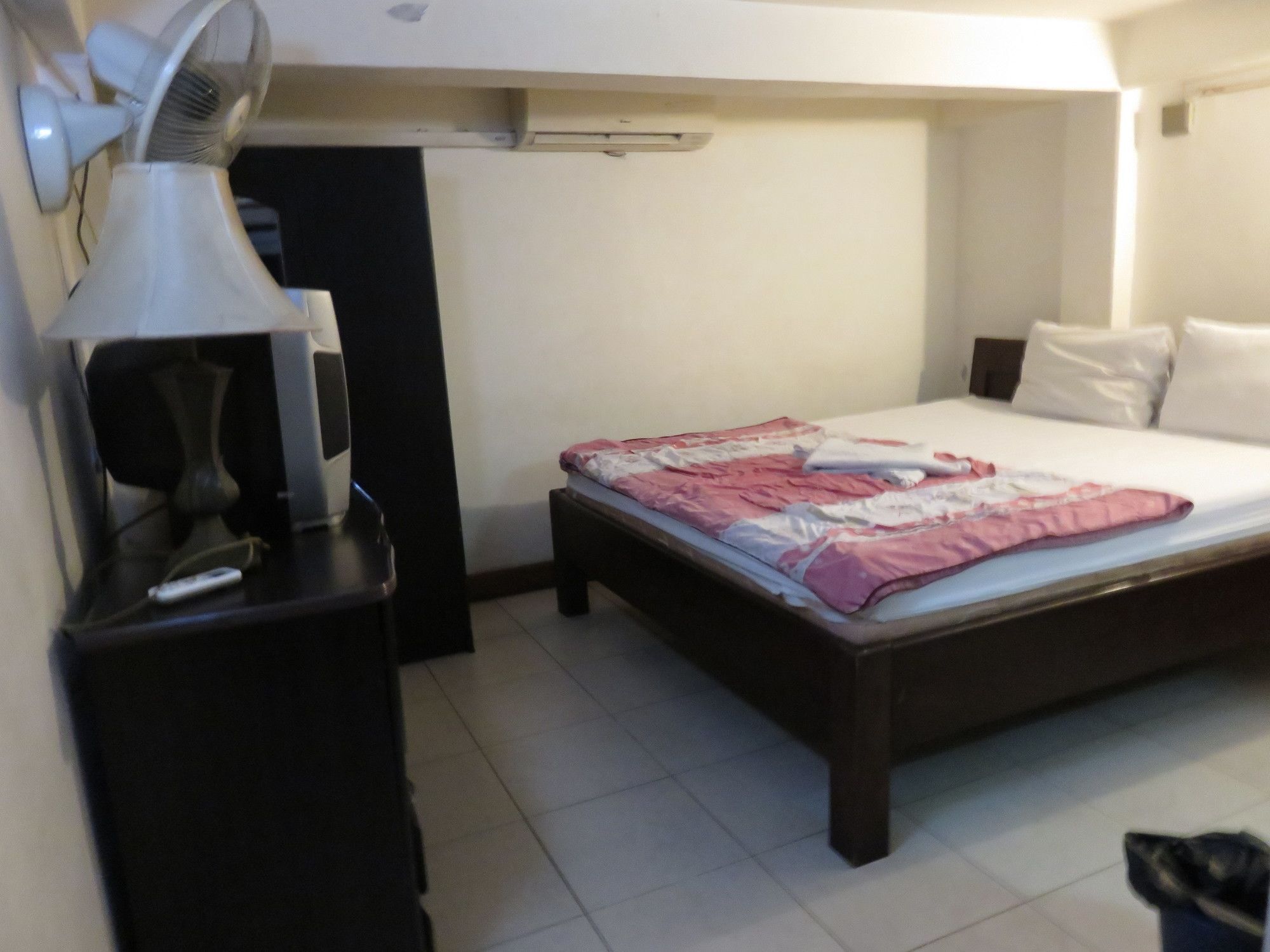 Nordic House Guesthouse Phnompen Kültér fotó